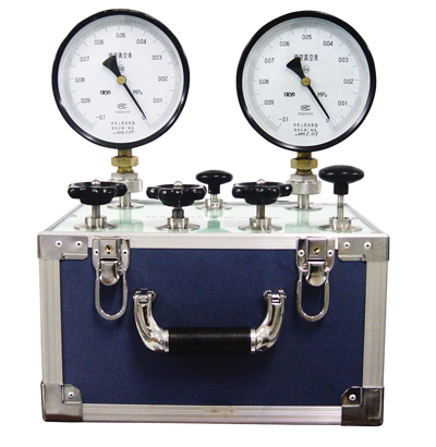 ZY-20000B手(shou)動氣壓源(yuan)